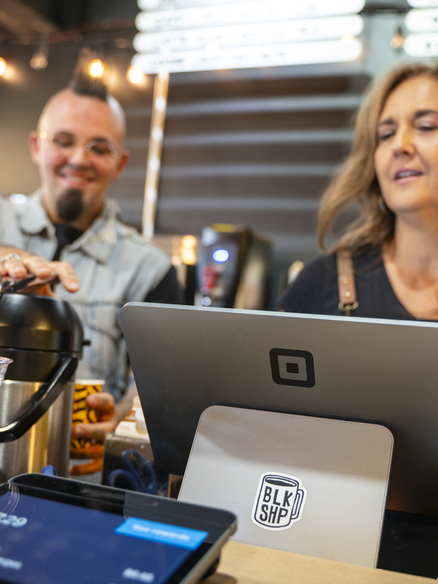 How Black Sheep Coffee Roasters Uses Square to Support In-House Roasting and Global Sourcing in Niagara