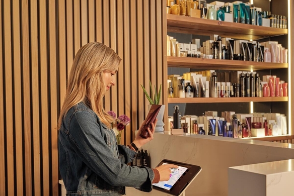 Gender-Neutral Pricing: How It Works for Your Beauty Business