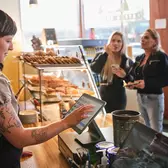 Que sont les paiements intégrés et comment fonctionnent-ils?