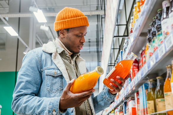 How Online Grocery Retailers Can Create an In-Store Shopping Experience Online