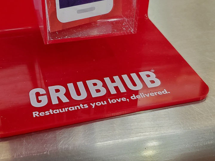 Grubhub Shares Tank on Reduced Q4 Outlook