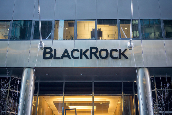 BlackRock Raises $2 Billion for Global Credit Opportunities Fund