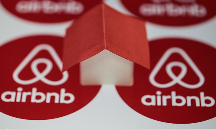 Airbnb Gets $1B Capital Infusion From PE Firms