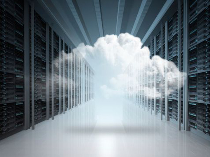 From Amazon Towards Microsoft — A Shift in the Cloud Arms Race