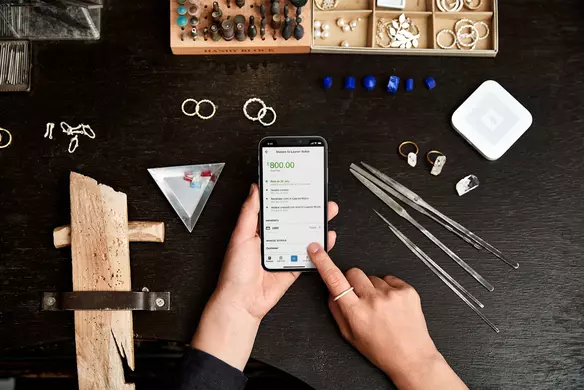 How to Start a Jewellery Business: A Step-by-Step Guide