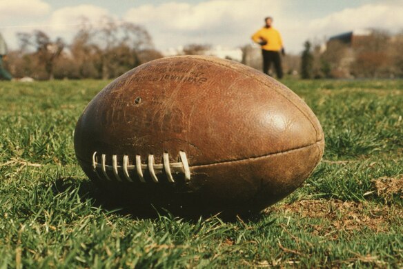 49% of Viewers Plan to Be on Facebook During the Big Game