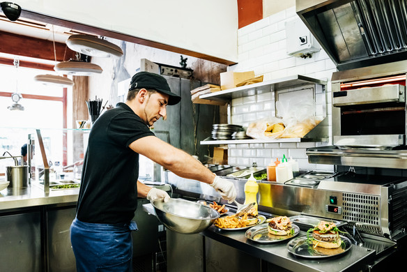5 Simple Strategies To Using Kitchen Equipment For Restaurants Effectively