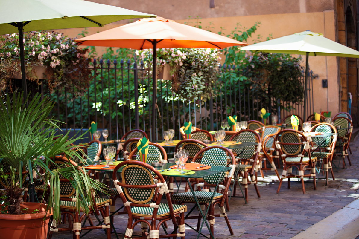 4 Tips for Tackling the Summer Restaurant Season | Square