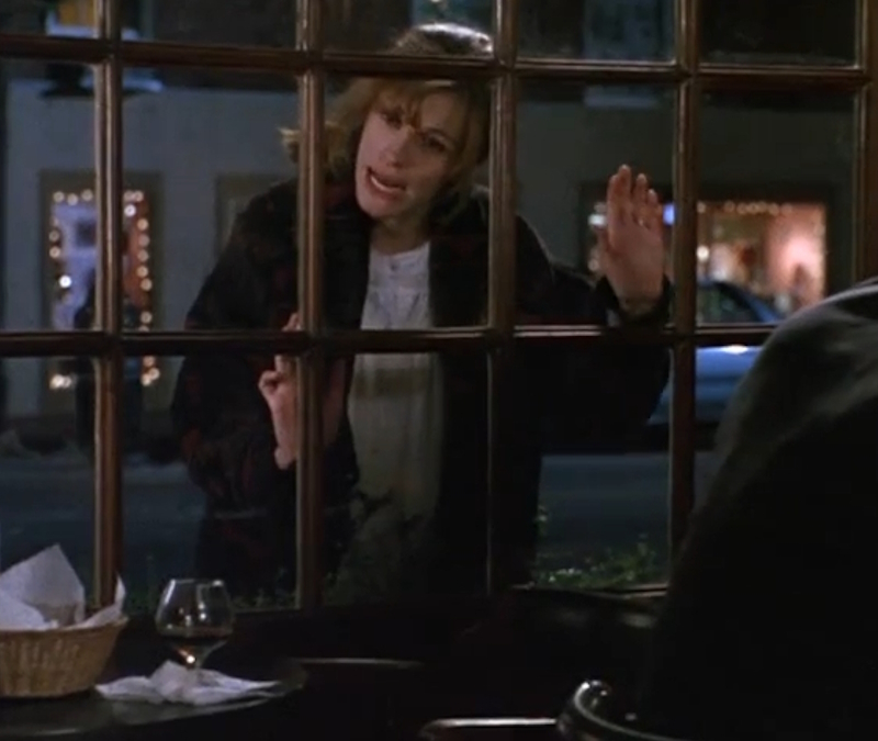 alt="Julia Roberts stands outside of a bar angry in Something to Talk About"