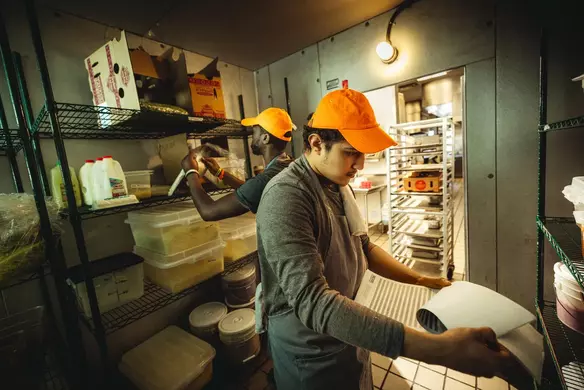 How to Manage Restaurant Inventory: Best Practices