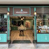 How Honolulu Cookie Company Delivers the Aloha Experience Across 14 Locations With Square