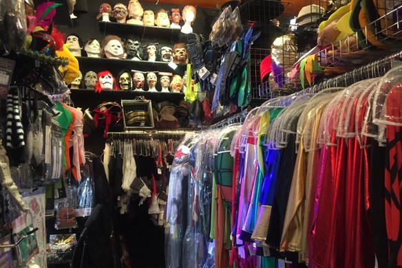 How Costumes on Haight Plans Their Seasonal Inventory