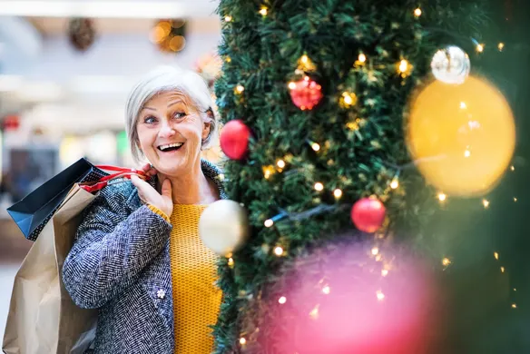 The Mindset of a Traditionalist Christmas Shopper, Explained
