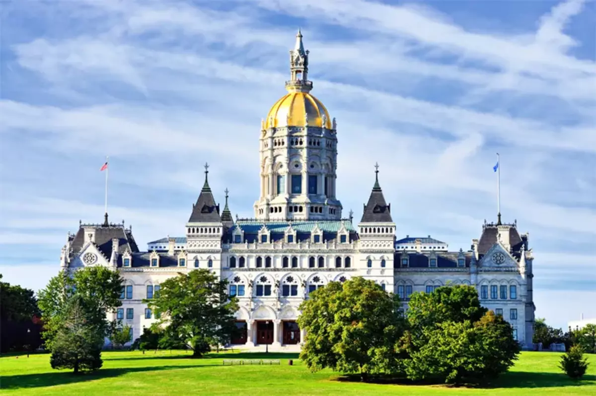 Connecticut's Minimum Wage 2023 | Square | Square