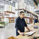 Wholesale vs Retail: Explaining the Differences and How to Get Started