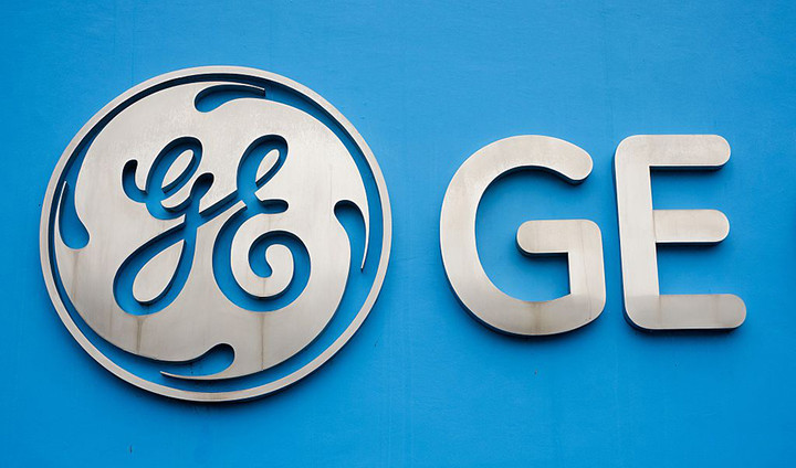 GE Reports ‘Steady Progress,’ CFO Departure