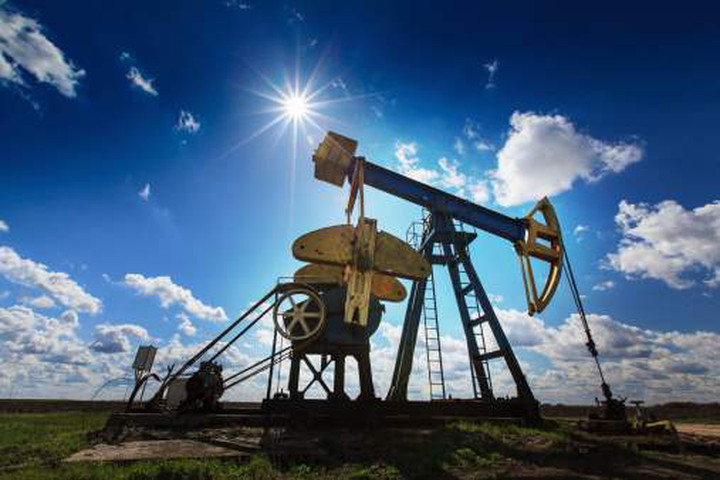 Oil Glut to Continue Through 2016