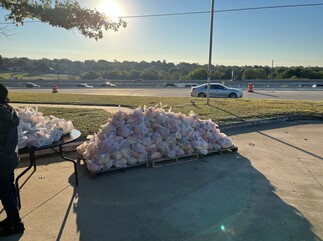 alt="Dallas Feeding hearts 3.jpg"