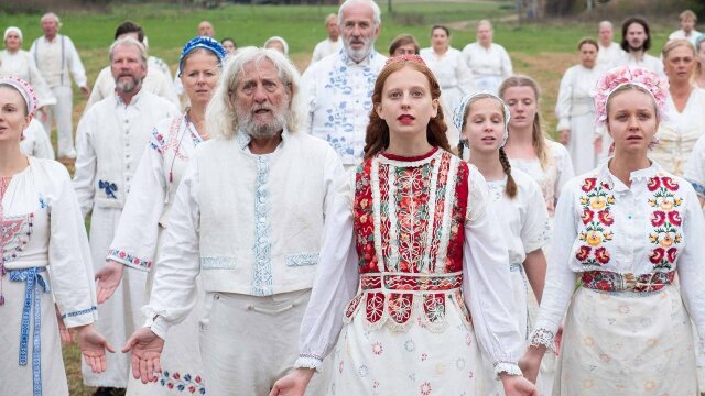 alt="Midsommar movie still.jpg"