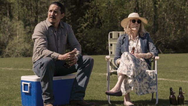 alt="Tommy and Gail discussing Ellie on Lawn Chairs Season 2, Episode 3.jpg"