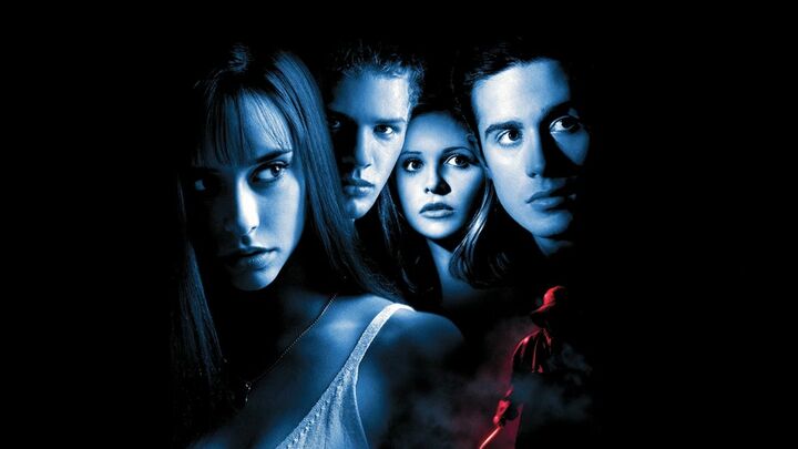 alt="i know what you did last summer slasher movie"