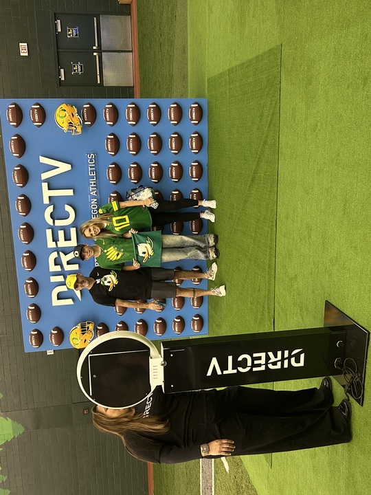 alt="photo wall.jpg"