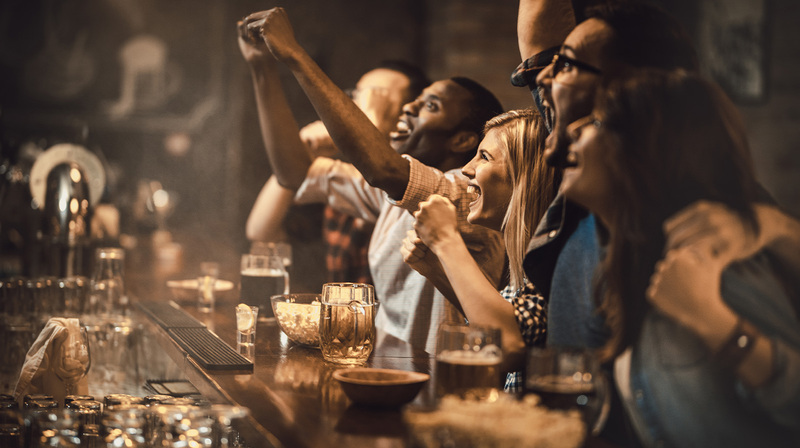 The Couch Has Competition as Sports Bars Rival Home Viewing On Game Days